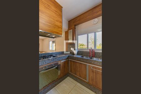 Casa para alugar com 435m², 3 quartos e 4 vagas Casa para alugar com 435m², 3 quartos e 4 vagasCozinha