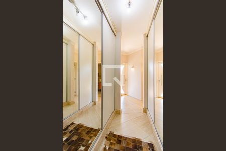 Casa para alugar com 435m², 3 quartos e 4 vagas Casa para alugar com 435m², 3 quartos e 4 vagasBanheiro - Quarto