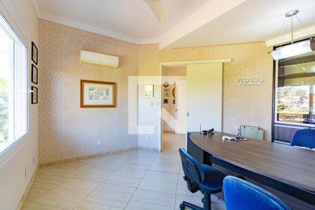 Casa para alugar com 435m², 3 quartos e 4 vagas Casa para alugar com 435m², 3 quartos e 4 vagasEscritório