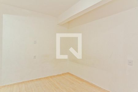 Quarto de casa para alugar com 2 quartos, 45m² em Parque Itaberaba, São Paulo