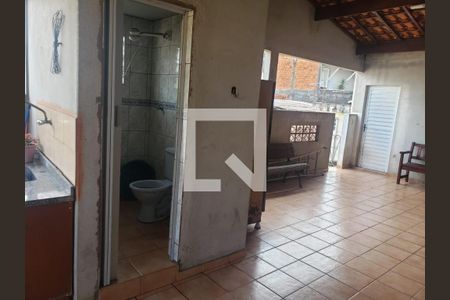 Casa à venda com 270m², 4 quartos e 4 vagas Casa à venda com 270m², 4 quartos e 4 vagasFoto 15