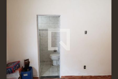 Casa à venda com 270m², 4 quartos e 4 vagas