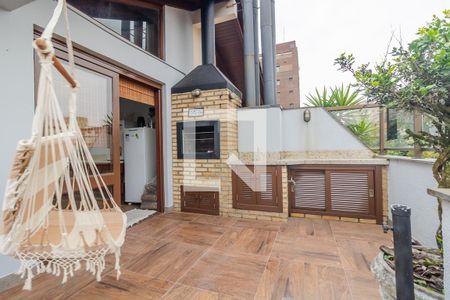 Apartamento à venda com 132m², 2 quartos e 2 vagas Apartamento à venda com 132m², 2 quartos e 2 vagasCobertura