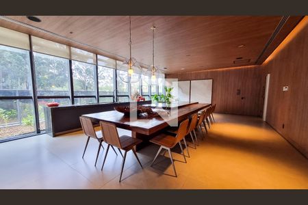 Apartamento à venda com 142m², 2 quartos e 2 vagas Apartamento à venda com 142m², 2 quartos e 2 vagasÁrea comum - Salão de festas