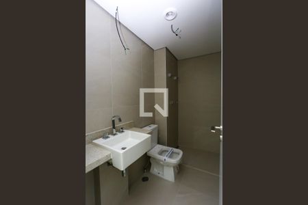 Apartamento à venda com 142m², 2 quartos e 2 vagas Apartamento à venda com 142m², 2 quartos e 2 vagasBanheiro da Suíte 2