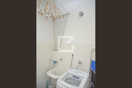 Casa à venda com 150m², 3 quartos e 2 vagasÁrea de Serviço