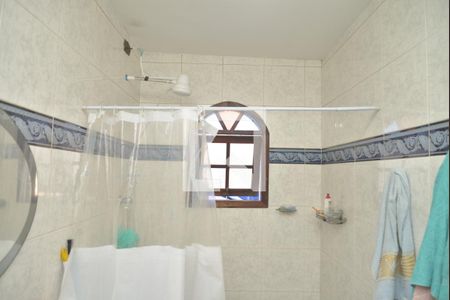 Casa à venda com 150m², 3 quartos e 2 vagasBanheiro da Suíte 2