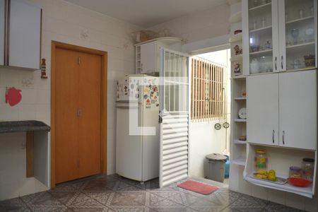 Casa à venda com 150m², 3 quartos e 2 vagasCozinha