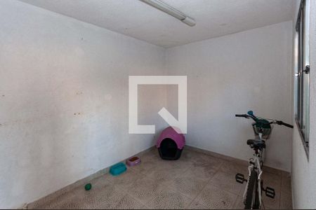 Casa à venda com 160m², 3 quartos e 1 vaga Casa à venda com 160m², 3 quartos e 1 vagaQuarto de Serviço