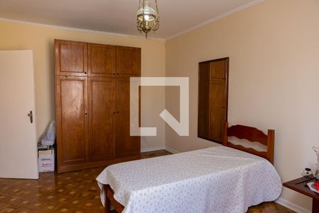 Casa à venda com 208m², 3 quartos e sem vaga Casa à venda com 208m², 3 quartos e sem vagaQuarto 1