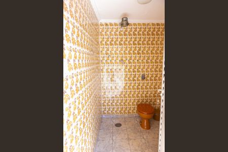 Casa à venda com 208m², 3 quartos e sem vaga Casa à venda com 208m², 3 quartos e sem vagaBanheiro da Área de Serviço