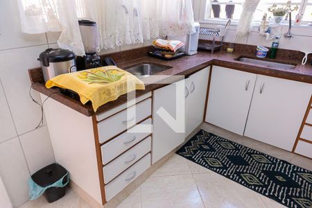 Casa à venda com 208m², 3 quartos e sem vaga Casa à venda com 208m², 3 quartos e sem vagaCozinha