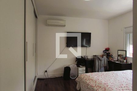 Casa à venda com 425m², 4 quartos e 4 vagasQuarto 2