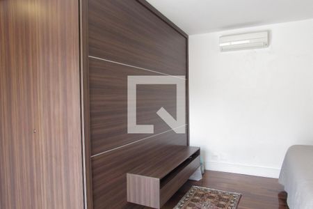 Casa à venda com 425m², 4 quartos e 4 vagasQuarto 3