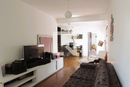 Casa à venda com 425m², 4 quartos e 4 vagasSala