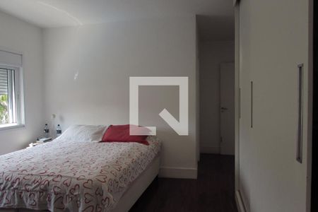 Casa à venda com 425m², 4 quartos e 4 vagasQuarto 2