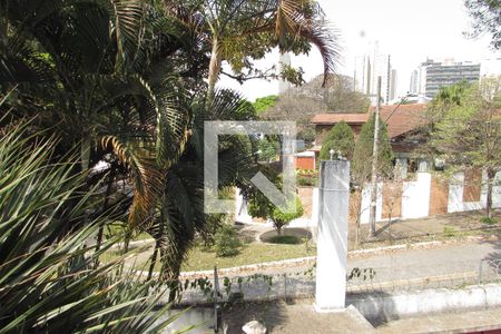 Casa à venda com 425m², 4 quartos e 4 vagasSala