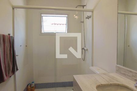 Casa à venda com 425m², 4 quartos e 4 vagasBanheiro 2