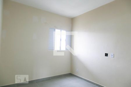 Quarto 2 de apartamento para alugar com 2 quartos, 65m² em Cidade Líder, São Paulo