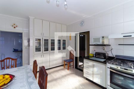 Casa à venda com 145m², 3 quartos e 3 vagas Casa à venda com 145m², 3 quartos e 3 vagasCozinha