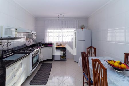 Casa à venda com 145m², 3 quartos e 3 vagas Casa à venda com 145m², 3 quartos e 3 vagasCozinha
