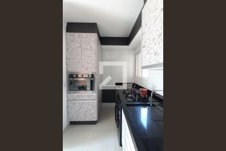 Apartamento à venda com 78m², 3 quartos e 2 vagas Apartamento à venda com 78m², 3 quartos e 2 vagasCozinha e Área de Serviço