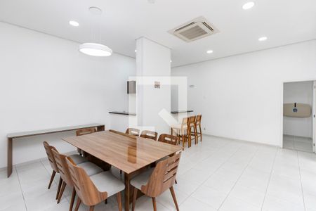 Apartamento à venda com 127m², 3 quartos e 2 vagas Apartamento à venda com 127m², 3 quartos e 2 vagasSalão de Festas