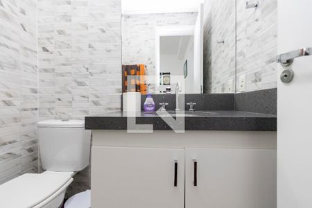 Apartamento à venda com 127m², 3 quartos e 2 vagas Apartamento à venda com 127m², 3 quartos e 2 vagasBanheiro da Suíte 2