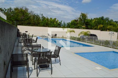 Apartamento à venda com 43m², 2 quartos e 1 vaga Apartamento à venda com 43m², 2 quartos e 1 vagaÁrea comum - Piscina