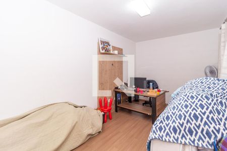 Casa de condomínio à venda com 200m², 3 quartos e 4 vagasQuarto 3 (Suíte 3)