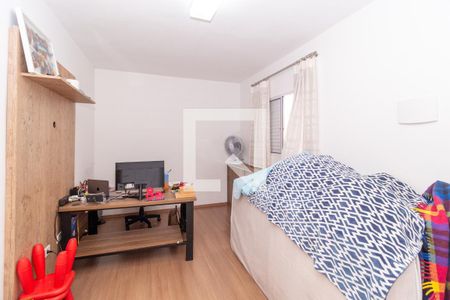 Casa de condomínio à venda com 200m², 3 quartos e 4 vagasQuarto 3 (Suíte 3)