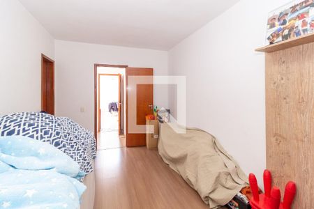 Casa de condomínio à venda com 200m², 3 quartos e 4 vagasQuarto 3 (Suíte 3)