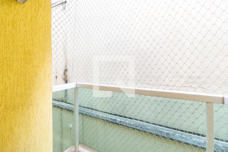 Casa de condomínio à venda com 200m², 3 quartos e 4 vagasVaranda