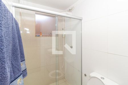 Casa de condomínio à venda com 200m², 3 quartos e 4 vagasBanheiro da Suíte 2