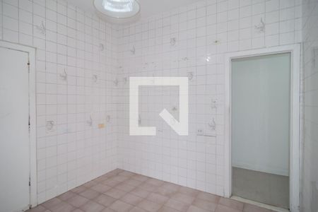 Apartamento à venda com 108m², 2 quartos e sem vaga Apartamento à venda com 108m², 2 quartos e sem vagaCozinha