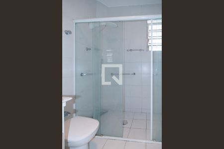 Apartamento à venda com 108m², 2 quartos e sem vaga Apartamento à venda com 108m², 2 quartos e sem vagaBanheiro