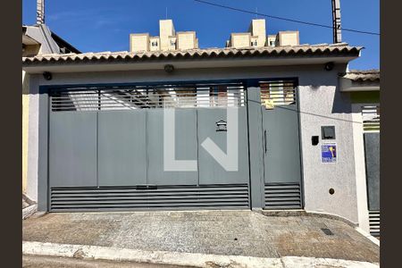 Casa à venda com 215m², 3 quartos e 4 vagasFachada