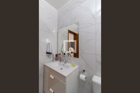 Casa à venda com 215m², 3 quartos e 4 vagasBanheiro da Suíte 1