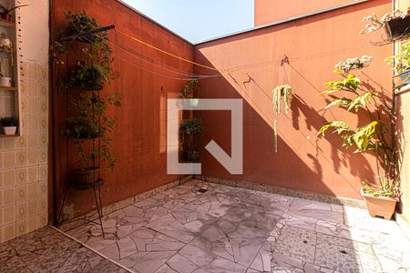 Apartamento à venda com 75m², 2 quartos e 1 vaga Apartamento à venda com 75m², 2 quartos e 1 vagaÁrea de Serviço