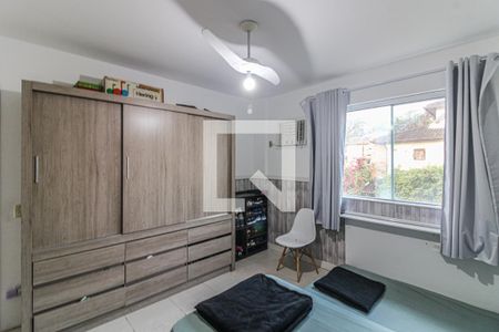 Casa de condomínio à venda com 360m², 3 quartos e 3 vagasQuarto 1