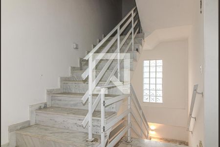 Casa de condomínio à venda com 360m², 3 quartos e 3 vagasCorredor