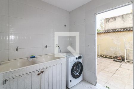 Casa de condomínio à venda com 360m², 3 quartos e 3 vagasÁrea de Serviço