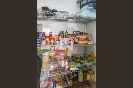 Apartamento à venda com 126m², 3 quartos e 2 vagas Apartamento à venda com 126m², 3 quartos e 2 vagasDespensa