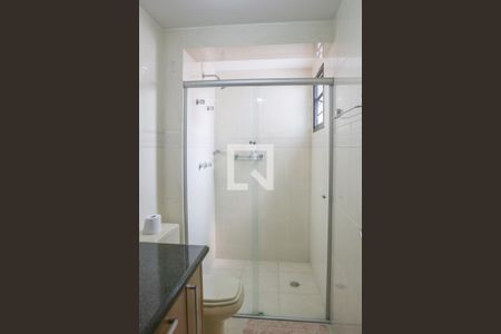 Apartamento à venda com 126m², 3 quartos e 2 vagas Apartamento à venda com 126m², 3 quartos e 2 vagasBanheiro Social