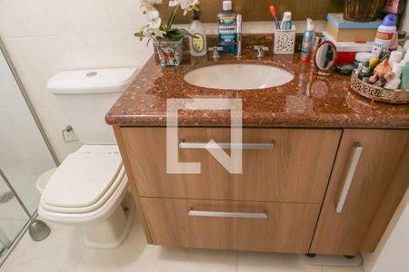 Apartamento à venda com 126m², 3 quartos e 2 vagas Apartamento à venda com 126m², 3 quartos e 2 vagasBanheiro da Suíte