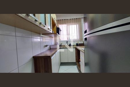 Apartamento à venda com 182m², 3 quartos e 2 vagas Apartamento à venda com 182m², 3 quartos e 2 vagasCozinha