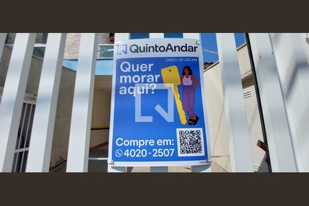 Apartamento à venda com 182m², 3 quartos e 2 vagas Apartamento à venda com 182m², 3 quartos e 2 vagasPlaquinha