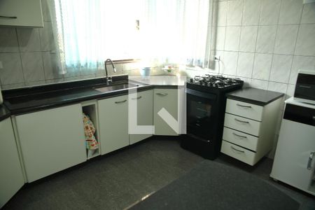 Casa à venda com 200m², 3 quartos e 4 vagasCozinha