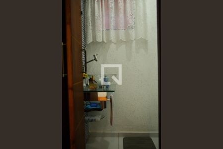 Casa à venda com 200m², 3 quartos e 4 vagasBanheiro 2