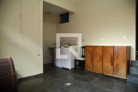 Casa à venda com 200m², 3 quartos e 4 vagasÁrea de Serviço